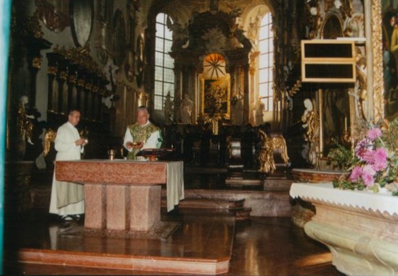Abt Joachim Angerer bei der Hl. Messe 
